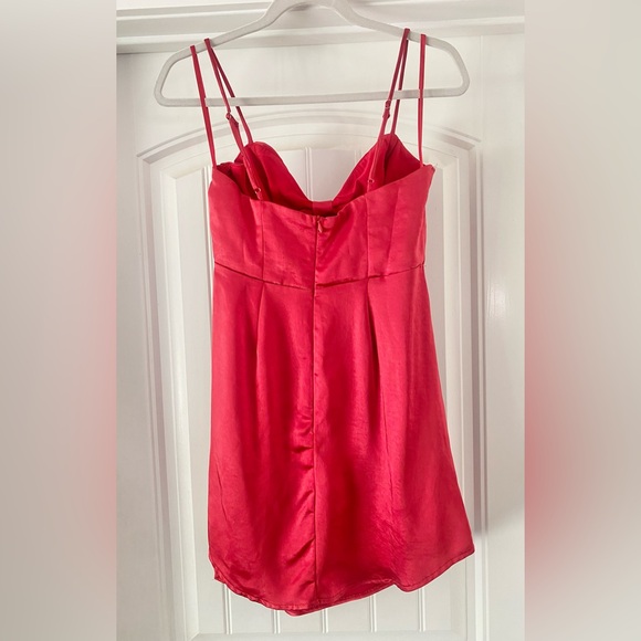 Selfie Leslie Hearts Beating Keyhole Bust Gathered Side Mini Dress - M - Picture 6 of 10